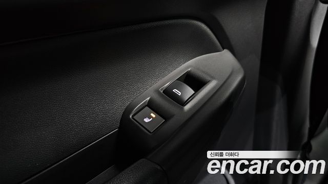 ChevroletGMDaewoo Trailblazer 2023 — photo 21