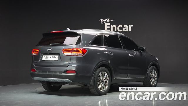Kia Sorento 2015 — photo 2