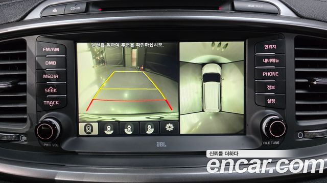 Kia Sorento 2015 — photo 21