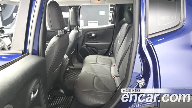 Jeep Renegade 2020 — photo 18
