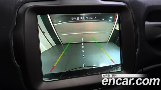 Jeep Renegade 2020 — photo 20