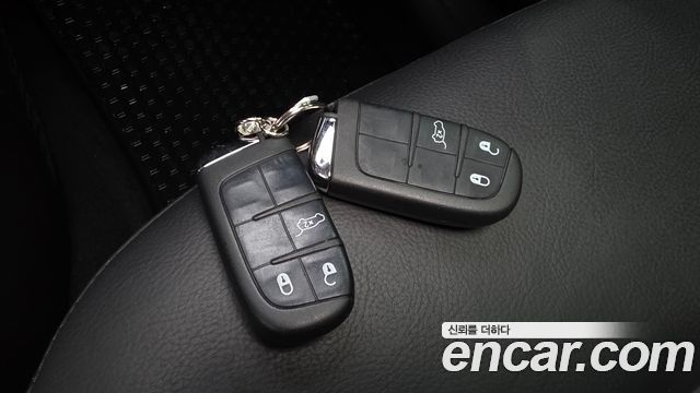 Jeep Renegade 2020 — photo 22