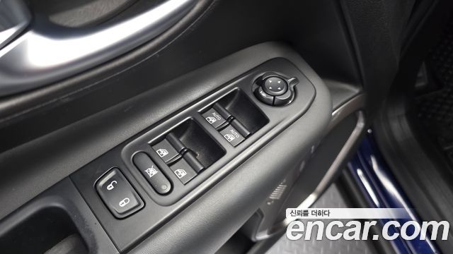 Jeep Renegade 2020 — photo 30