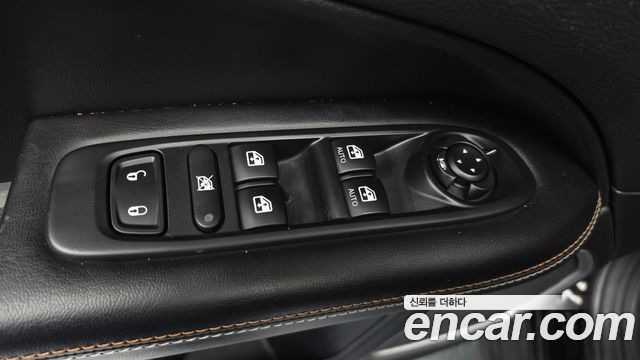 Jeep Compass 2018 — photo 26