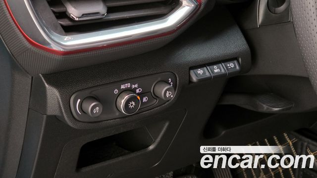 ChevroletGMDaewoo Trailblazer 2022 — photo 15