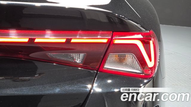 Kia K5 2023 — photo 9