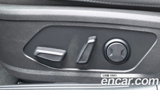 Kia K5 2023 — photo 31