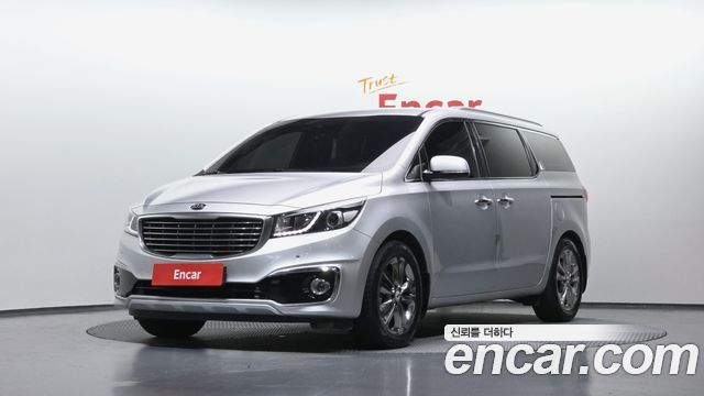 Kia Canival 2016 — photo 1