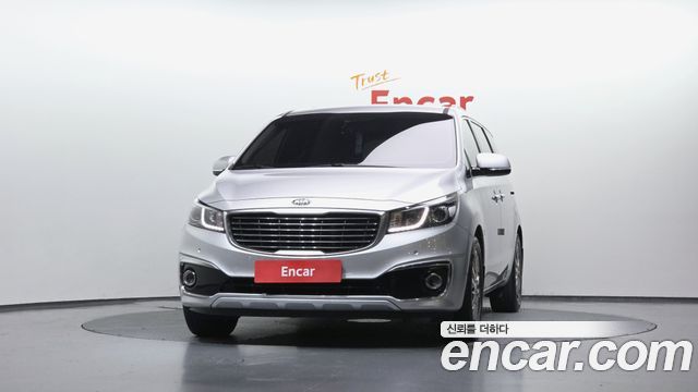 Kia Canival 2016 — photo 3