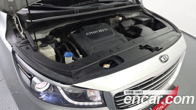 Kia Canival 2016 — photo 6