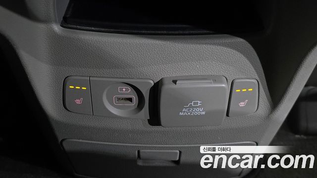 Kia Canival 2016 — photo 19