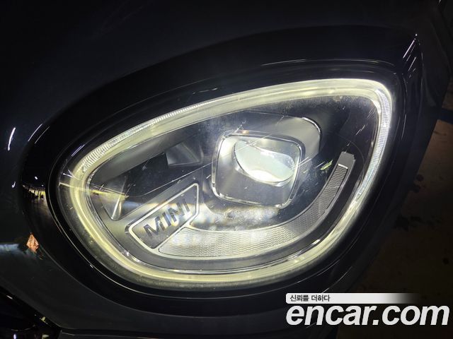 Mini Countryman 2022 — photo 8