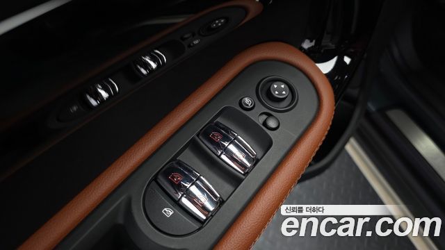 Mini Countryman 2022 — photo 30