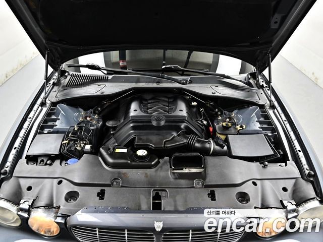 Jaguar XJ-8 2005 — photo 6