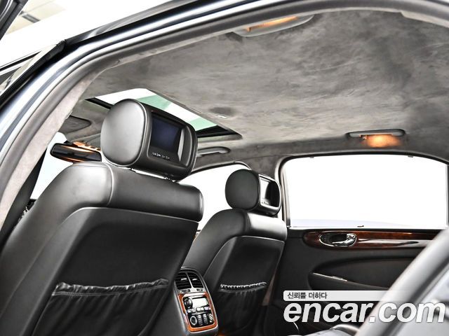 Jaguar XJ-8 2005 — photo 15