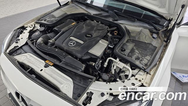 Mercedes-Benz C-Class 2018 — photo 6