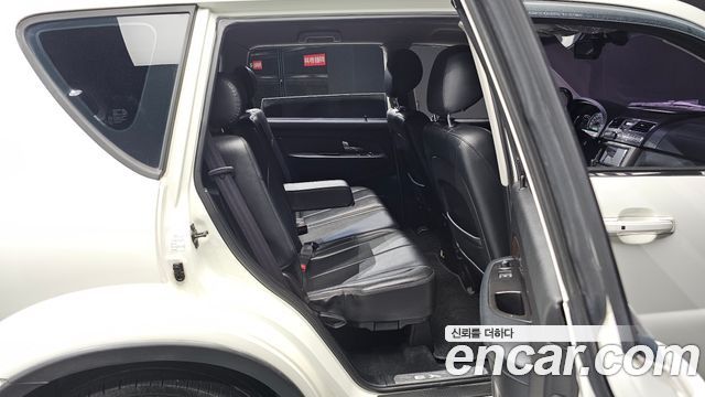 KG Mobility Rexton 2013 — photo 11