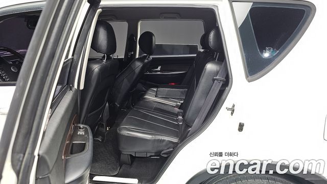 KG Mobility Rexton 2013 — photo 12