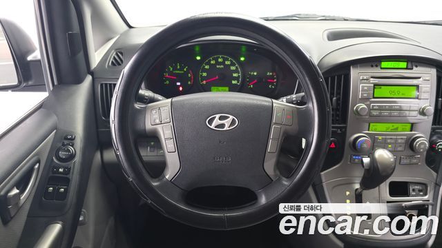 Hyundai Starex 2014 — photo 20