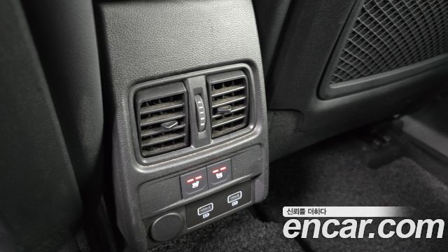 Renault Korea XM3 2023 — photo 26