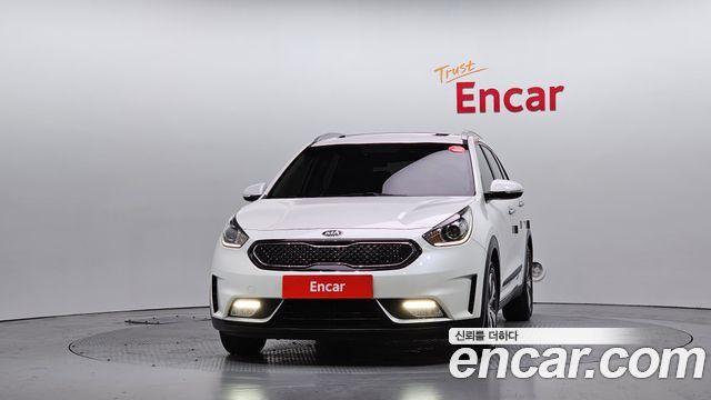 Kia Niro 2017 — photo 3