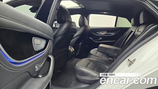 Mercedes-Benz AMG GT 2021 — photo 18