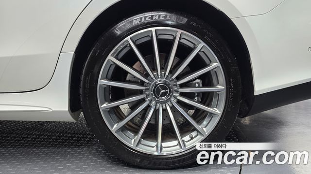 Mercedes-Benz AMG GT 2021 — photo 7