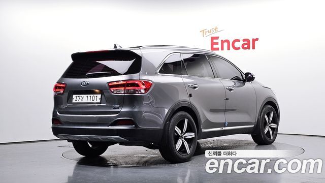 Kia Sorento 2015 — photo 2