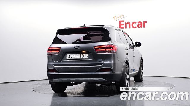 Kia Sorento 2015 — photo 4