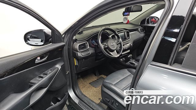 Kia Sorento 2015 — photo 13