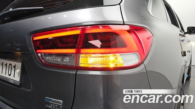 Kia Sorento 2015 — photo 9