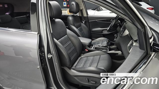 Kia Sorento 2015 — photo 16