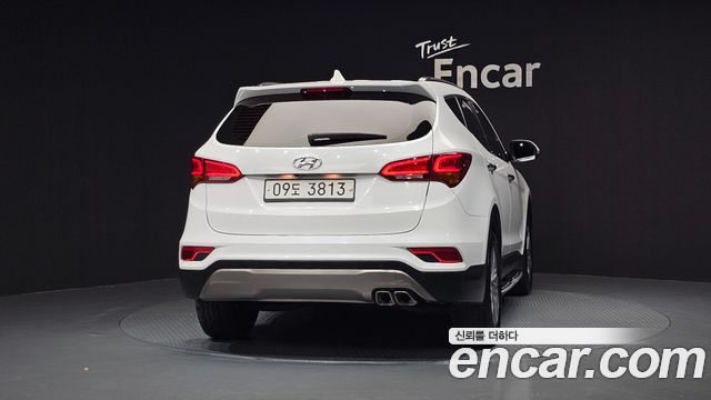 Hyundai Santafe 2018 — photo 4