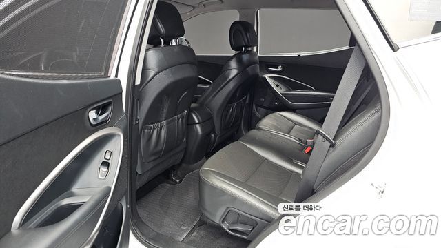 Hyundai Santafe 2018 — photo 17