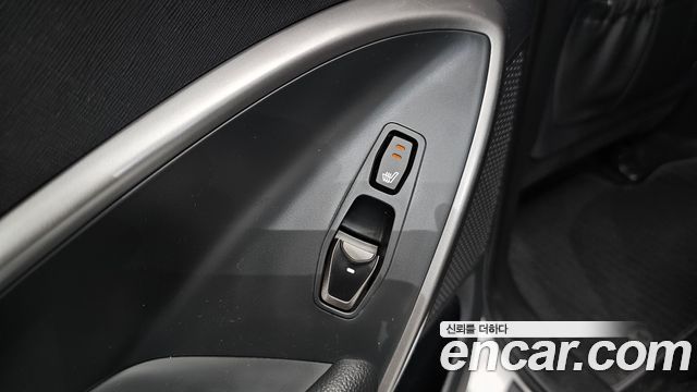 Hyundai Santafe 2018 — photo 25