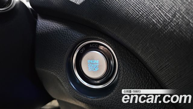 Hyundai Santafe 2018 — photo 29