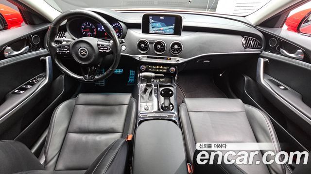 Kia Stinger 2018 — photo 7
