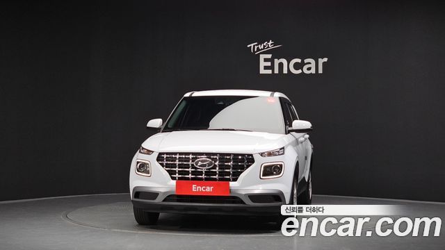 Hyundai Venue 2022 — photo 3