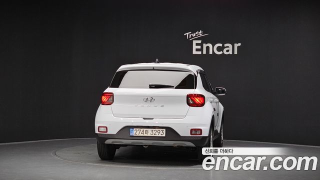 Hyundai Venue 2022 — photo 4