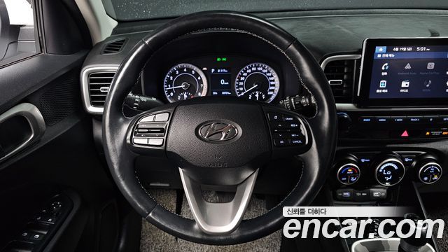 Hyundai Venue 2022 — photo 19