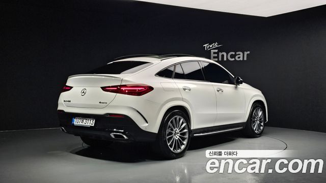 Mercedes-Benz GLE-Class 2026 — photo 2