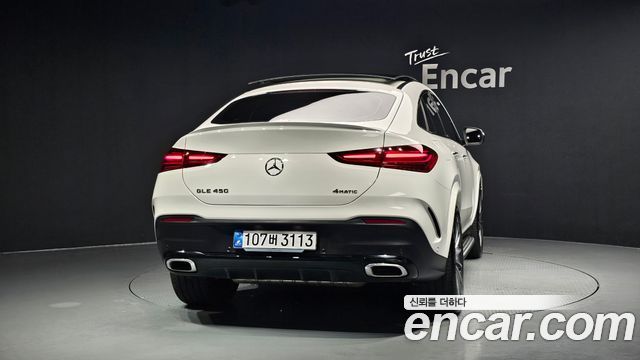 Mercedes-Benz GLE-Class 2026 — photo 4