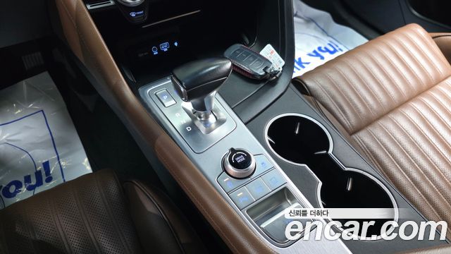 Genesis G70 2018 — photo 9