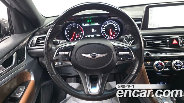 Genesis G70 2018 — photo 15