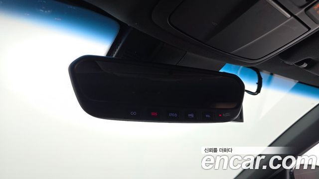 Genesis G70 2018 — photo 18