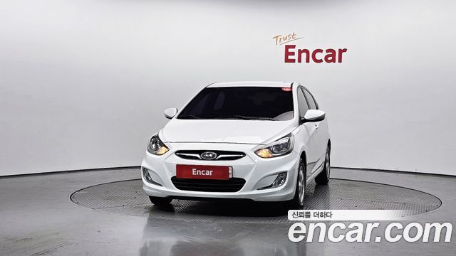 Hyundai Accent 2015 — photo 3