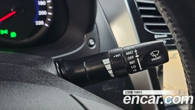 Hyundai Accent 2015 — photo 29