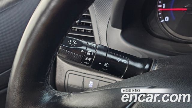 Hyundai Accent 2015 — photo 30