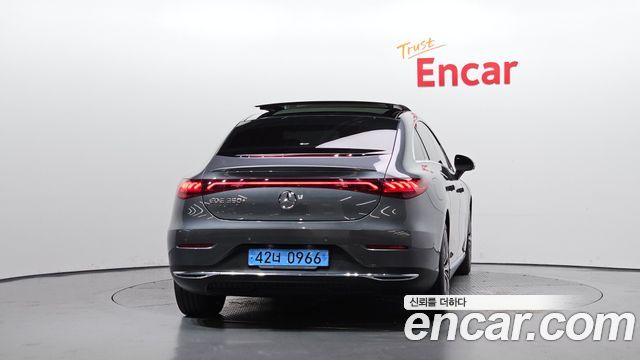 Mercedes-Benz EQE 2022 — photo 4