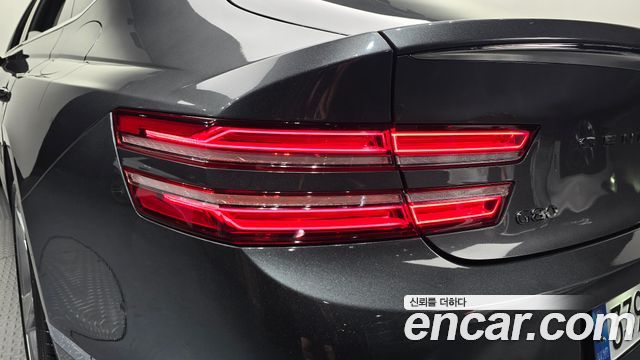 Genesis G80 2021 — photo 9